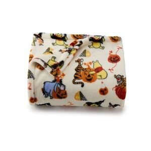 Winnie‎ the Pooh Eeyore Tigger 5' x 6' Halloween The Big One Plush Throw Blanket